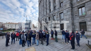 Studente uz poštare